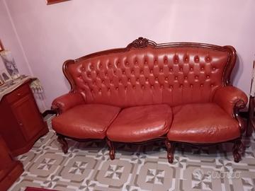 Divano e 2 sedie in pelle