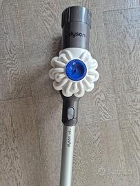 Dyson V6+