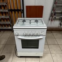 cucina 4 fuochi a gas + forno