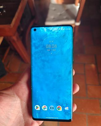 Motorola Moto Edge