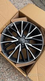 Cerchio 18” originale Toyota CH-R