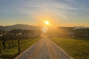 VILLA SINGOLA A ALBANO SANT'ALESSANDRO