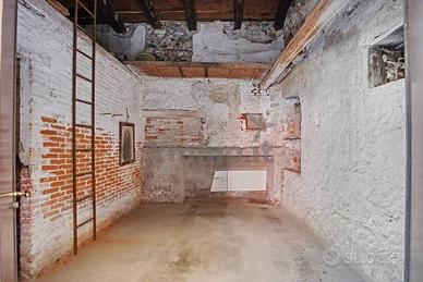 Appartamento di 190 m² con più di 5 locali a Laven