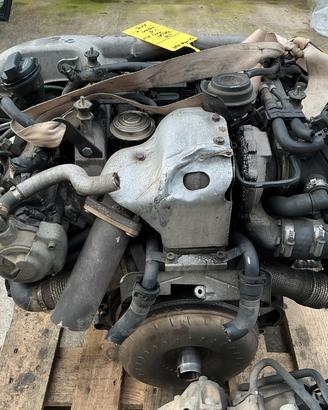 MOTORE PER VOLKSWAGEN Passat Berlina 3° Serie 2.5 