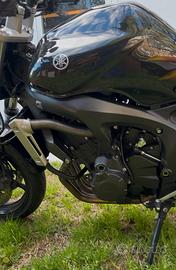 YAMAHA FZ6 2006
