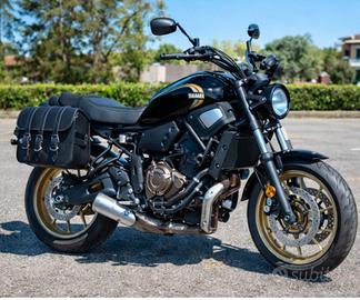 YAMAHA XSR 700 