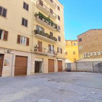 NEGOZIO A PALERMO