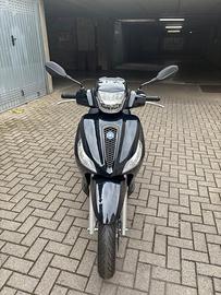 Piaggio Medley 125 pari a nuovo