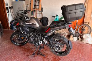 Benelli TRK 502 x
