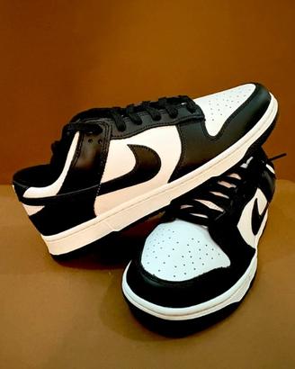 Nike Dunk "Bianco / Nero" Panda EU43