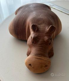 Ippopotamo in legno