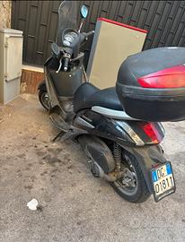 Moto geopolis 250 per pezzi di ricambio