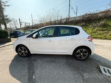 Pegeut 208 turbo diesel neopatentati