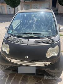 Smart fortwo 700 con tetto panoramico