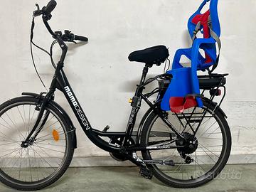Bici elettrica MOMO DESIGN completa di tutto