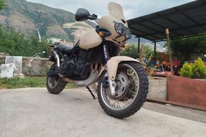 Triumph Tiger 900 d' epoca a libretto