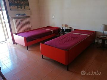 scocche in legno per letti singoli