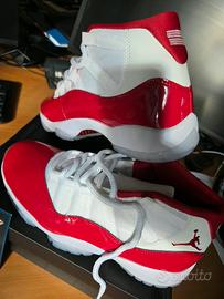 Nike Air Jordan 11 Retro Cherry DS EU 43 vergini 