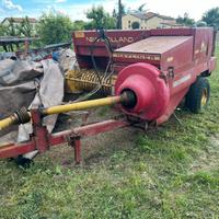 Imballatrice fieno e paglia New Holland 376