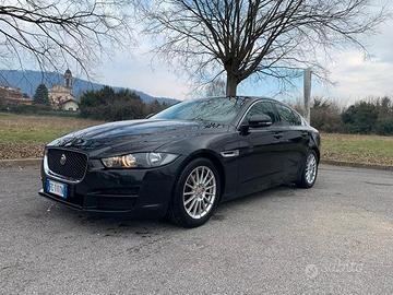Jaguar XE 2.0 D automatica