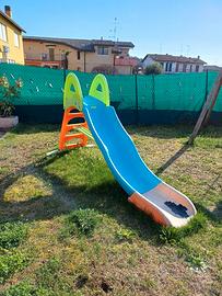 Scivolo e altalena 