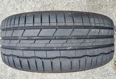 4 pneumatici Hankook