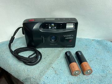 Yashica mini