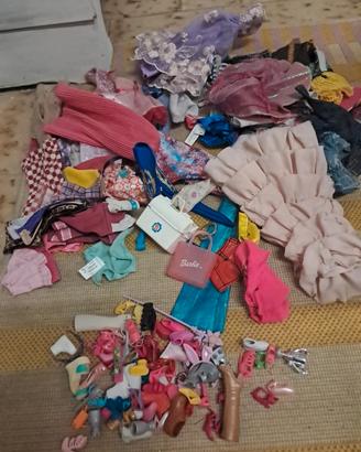 lotto accessori Barbie 