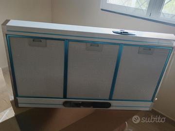 Cappa da cucina in acciaio INOX con tubo e pannell