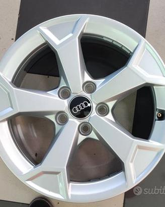 CERCHI IN LEGA ORIGINALI AUDI Q3 R 17