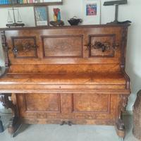 Pianoforte verticale 