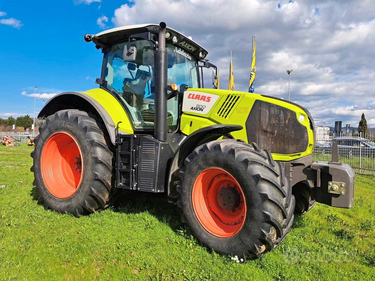 Subito Agrimacchine di Serafini S.p.A Trattore CLAAS modello