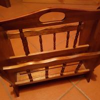 portariviste in legno