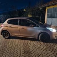 Peugeot 208 1.6 HDi 92cv
