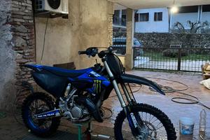 Yamaha Yz 125 tripla omologazione 2023