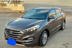 Hyundai Tucson 1.7 Xpossible Automatica 2017 ✅