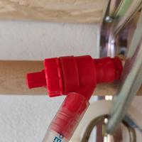 Travasatore per liquidi e decante