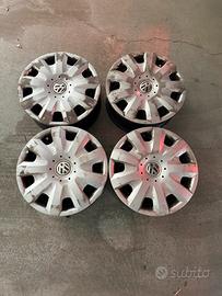 Cerchi in ferro Volkswagen con borchie