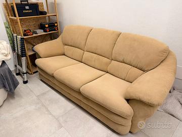 Divani 3 posti + 2 posti