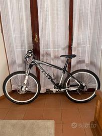 Bici Scott ideale donna