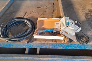 POMPA AUTOADESCANTE ADBLUE