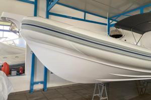 Gommone asso charisma 8.30