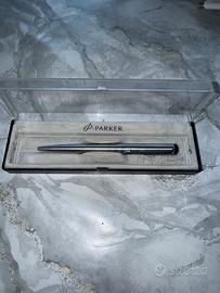 penna  parker