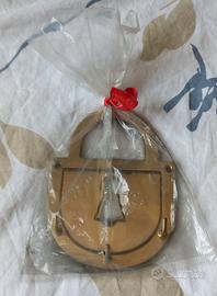 appendiabiti vintage da parete in ottone