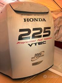 Motore Honda 225