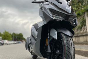 Sym jet x grigio nardo