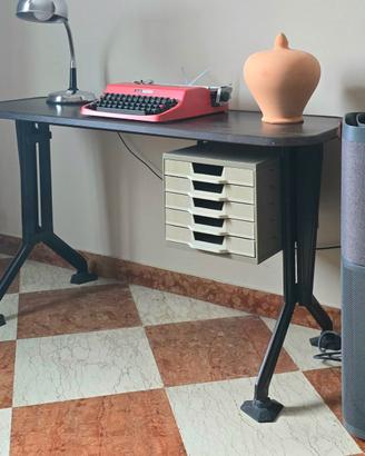 Scrivania dattilo serie Arco olivetti