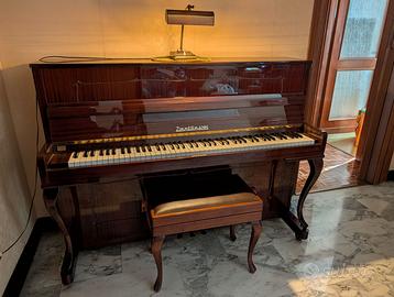 Pianoforte verticale ZIMMERMANN finitura lucida