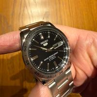 Seiko 5 con upgrade (fondello slim-vetro zaffiro)