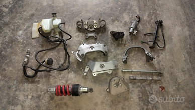 Ricambi Honda Hornet 600 anno 2000